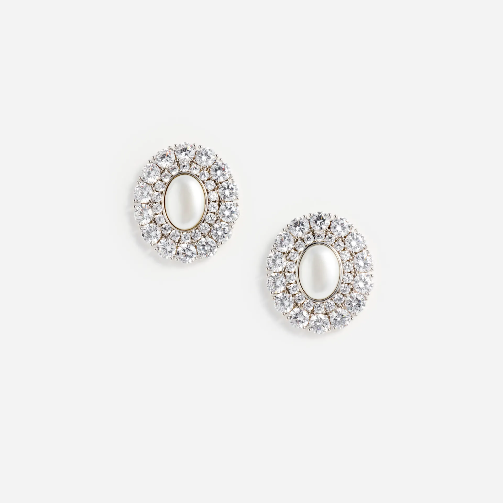 OVAL CRYSTAL PEARL EARRINGS